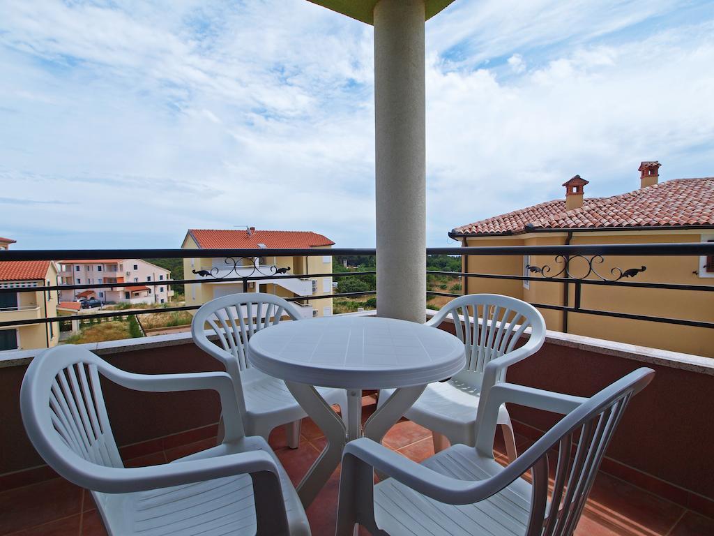 Smaragdna Villa Yourcroatiaholiday Премантура Номер фото