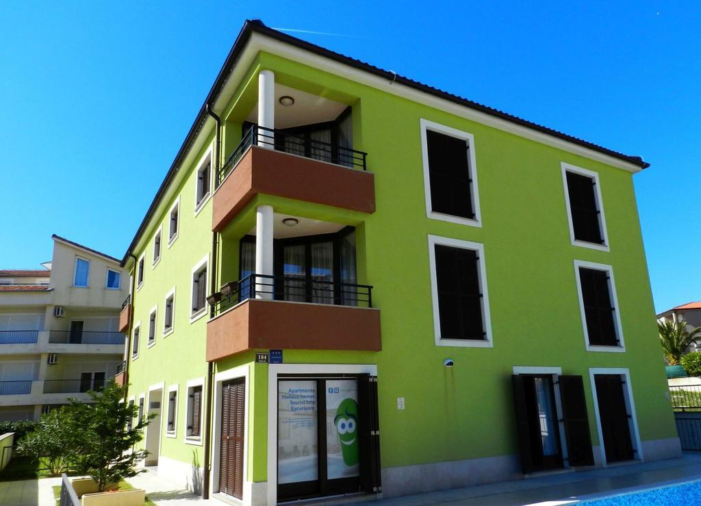 Smaragdna Villa Yourcroatiaholiday Премантура Экстерьер фото