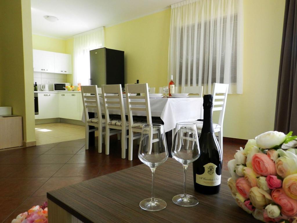 Smaragdna Villa Yourcroatiaholiday Премантура Экстерьер фото